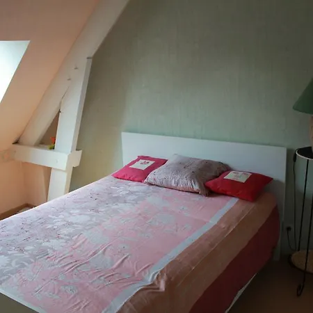 24 Heures Hébergement de vacances *